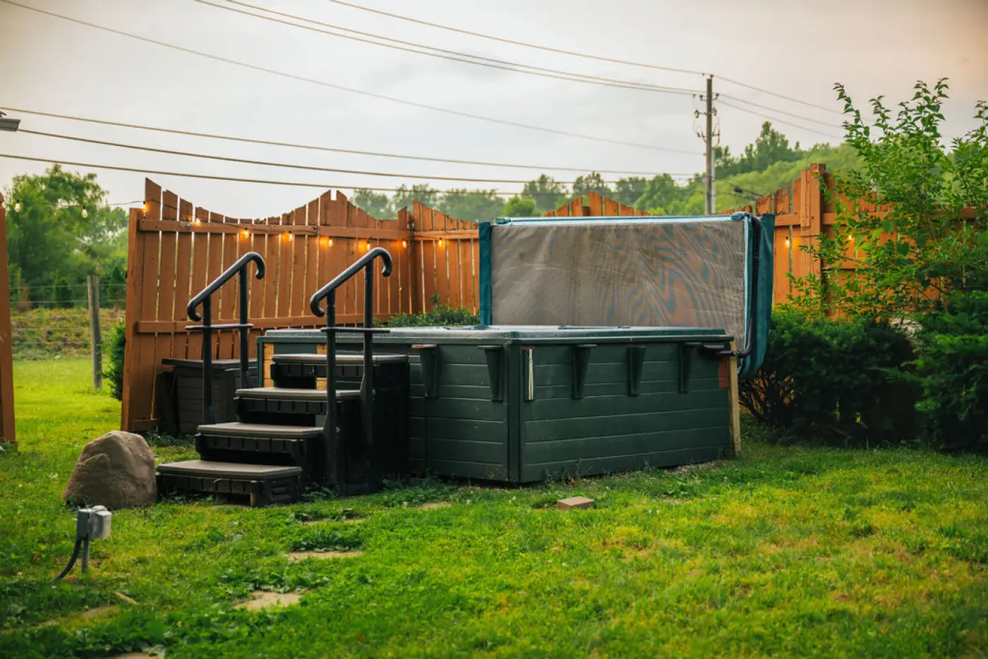 Photo 2 of Lakehouse/Hot Tub/8 Miles to Downtown/On 60 acres