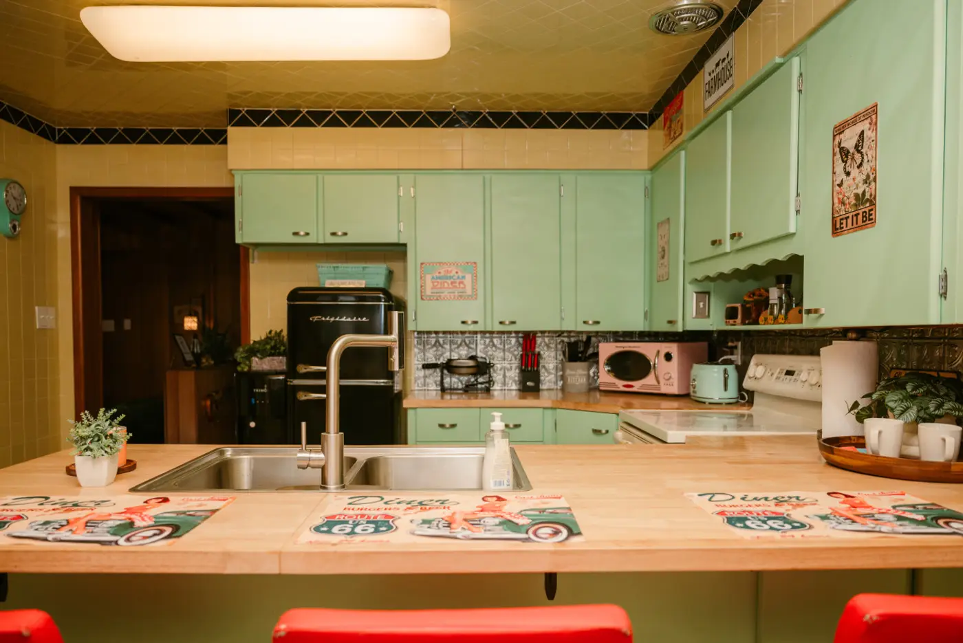 Photo 17 of The Retro Farm Ranch — Sleeps 14, Huge Hot Tub