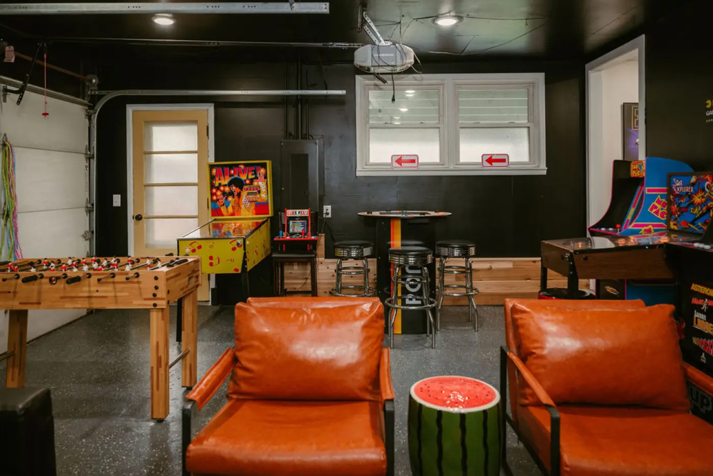Photo 32 of The Retro Farm Ranch — Sleeps 14, Huge Hot Tub