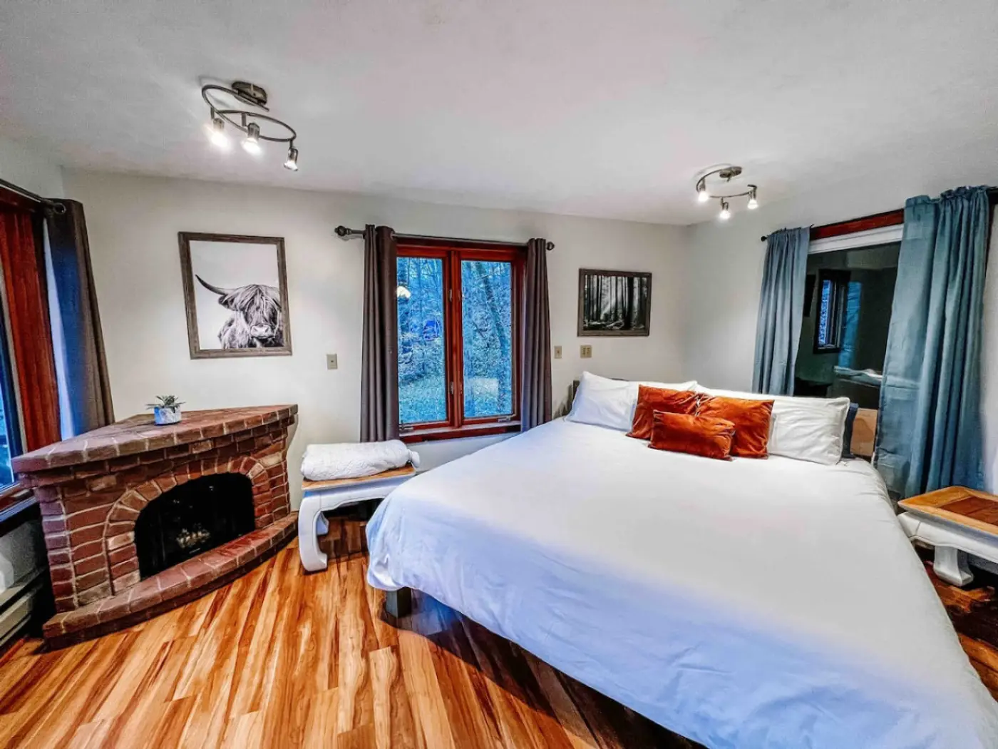 Photo 12 of Two Lakefront Cabins — Side by Side, Sleeps 16