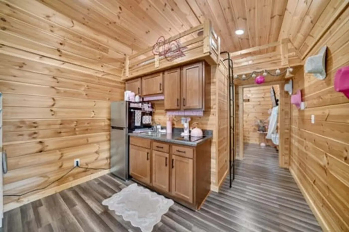 Photo 6 of Pink Saddle — Tiny Cabin with Hot Tub & Lake Views